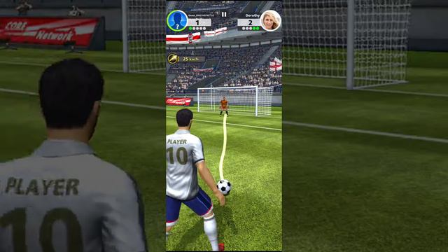 Даниэль играет в футбол смотреть онлайн