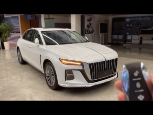 Китайский автомобиль FAW Hongqi H5 2023 год. Авто обзор.