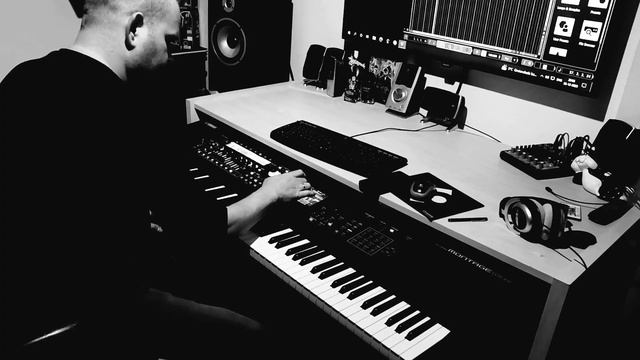 Yamaha Montage M 90's dance loop. смотреть онлайн