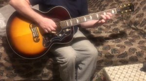 Гитара Джамбо Gibson J200