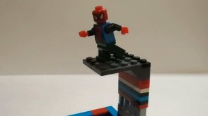 Лего - Человек Паук и его друзья в Бассейне / мое самое первое видео с фигурками / 2020г.