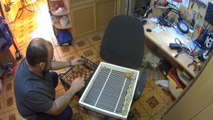 Вывод цыплят - перекладываем яйца в выводной шкаф (дневник карантинщика).