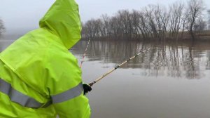 Catching my pb on the ky river