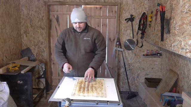 Как почистить разделительную решетку от воска и прополиса!