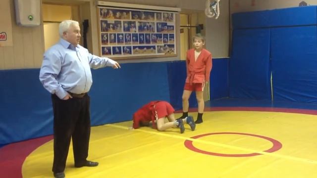 Рычаг таза на месте смотреть онлайн