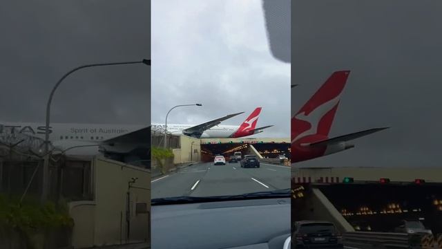 Sydney airport ✈️  Qantas flight #shorts #sydney #australia