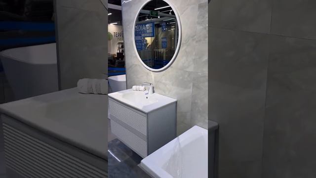 Современное решение ванной комнаты от бренда RAVAK смотреть онлайн