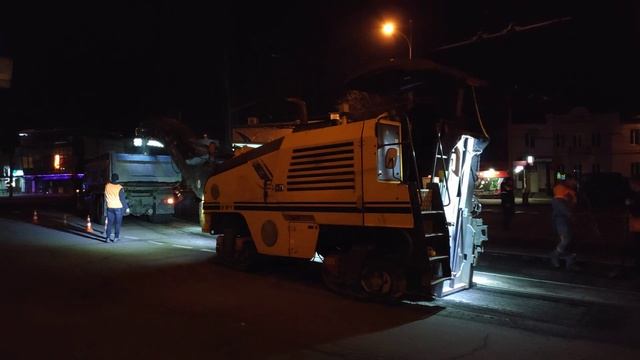 Винница Ремонт дорожного покрытия на перекрестке улицы Нансена и проспекта Коцюбинского смотреть онлайн