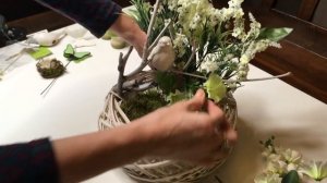 Easter and Spring Home Decor 2018: how to create an Easter and Spring Vignette Episode 3