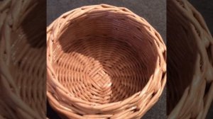 Шкатулка из бумажной лозы