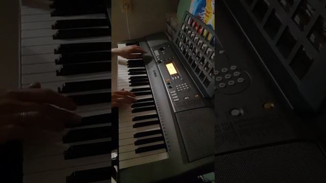 Zivert зеленые волны piano cover