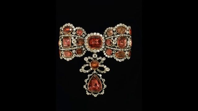 Imperial jewels from the Diamond Fund of Russia ... смотреть онлайн