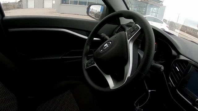 ТАКУЮ ВЕСТУ НЕ ВИДЕЛ НИКТО! LADA VESTA комфорт мультимедиа смотреть онлайн