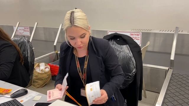 Жить одному НЕВОЗМОЖНО | Опоздание на самолёт это счастье смотреть онлайн