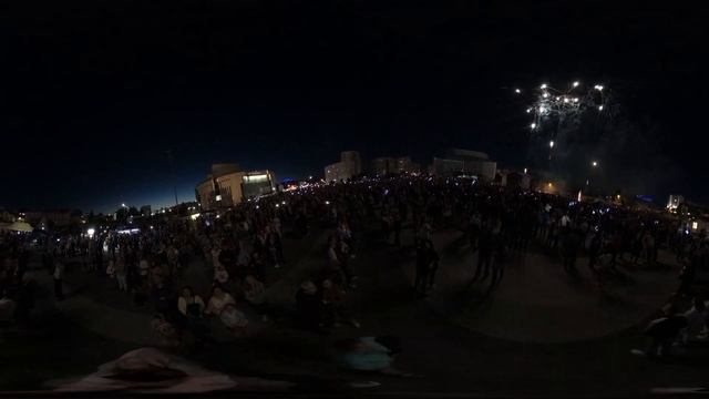 Салют. День города 2022.(1) смотреть онлайн