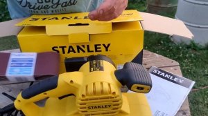 Ленточная шлифовальная машина Stanley SB90 обзор дилетанта