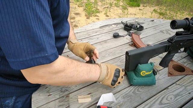 По баклашкам с пулемета ч.2 с найтом. смотреть онлайн