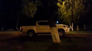 hilux vs FOTON TUNLAND