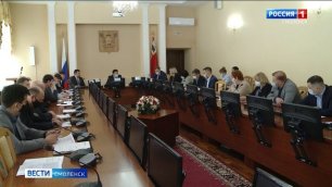 Ремонты межквартальных проездов в Смоленске будут контролировать депутаты