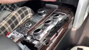 Замена панели климата на Range Rover