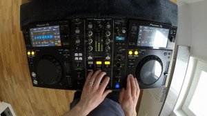 Pioneer DJM-450 + XDJ-700 - House mix