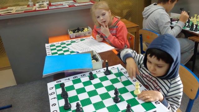 ШАХМАТЫ ДЛЯ ДЕТЕЙ ОМСК СТУДИЯ МАСТЕР 2 смотреть онлайн