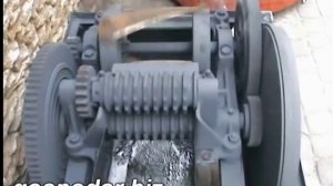 Электрическая соломорезка