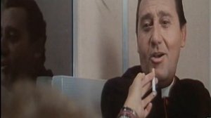 I piedi di Stefania Sandrelli - dal film Quelle strane occasioni