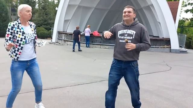 Ukraine,Харьков,танцы,"Вспоминая застенчивый взгляд" смотреть онлайн