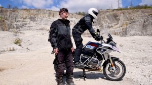 Эндуро тренировка – Положение тела при езде в стойке