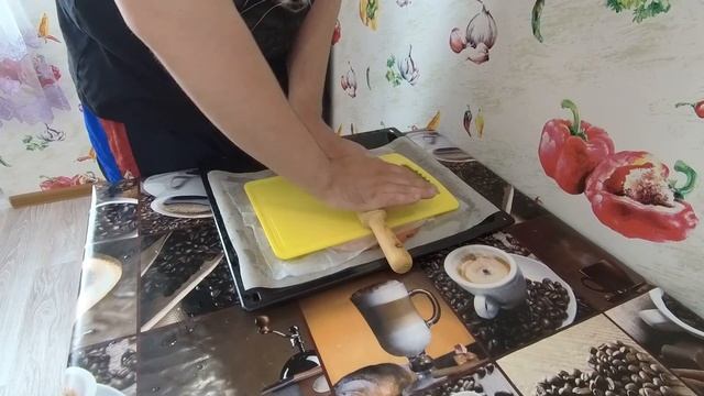 Куриные чипсы своими руками!Очень простой и легкий рецепт! смотреть онлайн