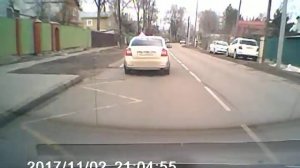 Digma FreeDrive 303 MIRROR DUAL день облочно вторая камера