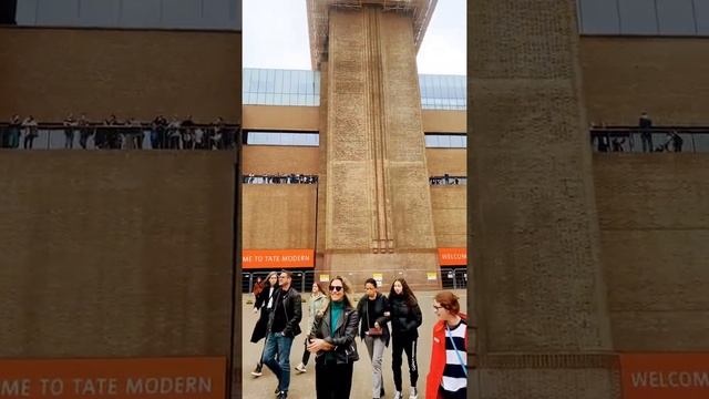 Tate modern Museum London