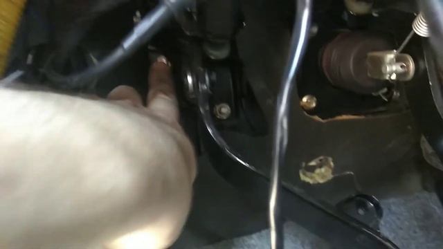 Замена главного цилиндра сцепления Tiggo смотреть онлайн