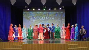 Народный коллектив народной песни "Раздолье" - Люблю я казаченьку