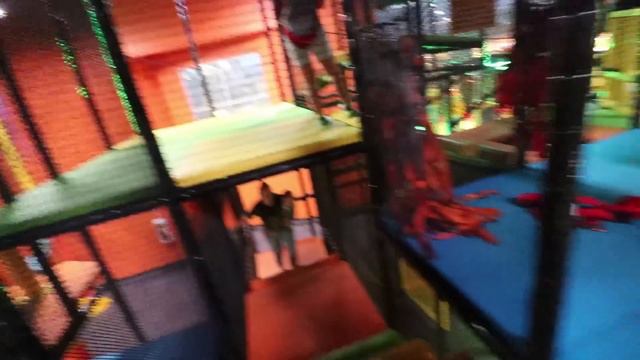 NiKOs FIRST TIME in a BALL PIT! ultimate indoor park with our daredevil kids! (family night routine смотреть онлайн