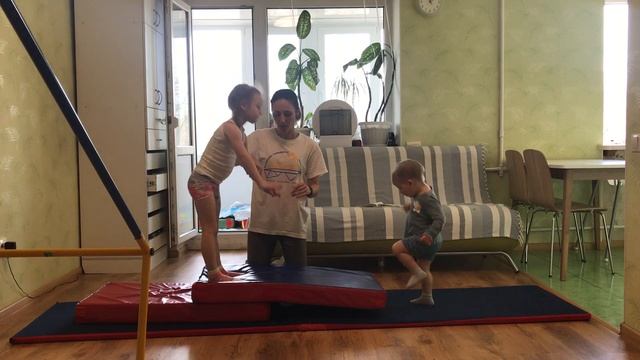 Кувырок вперёд смотреть онлайн