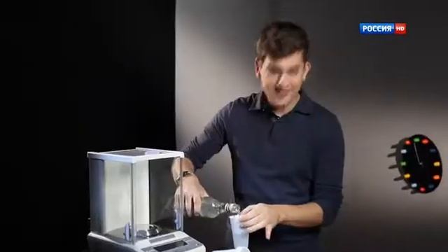 Пластиковый стаканчик_NEпростые вещи смотреть онлайн