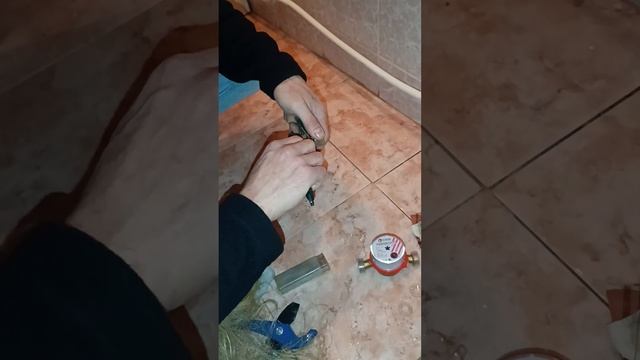 Как заменить счетчик воды смотреть онлайн