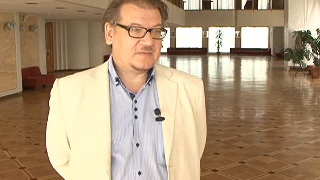 «семейные ценности» О лицемерии, двуличности и высоких моральных принципах - спектакль драмтеатра смотреть онлайн