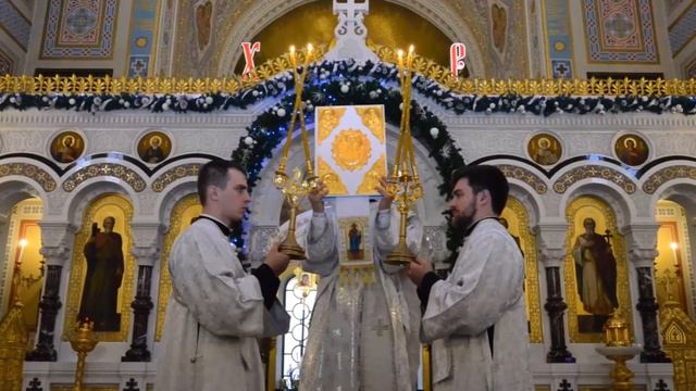 Митрополит Симферопольский и Крымский Лазарь в праздник Рождества Христова возглавил богослужение