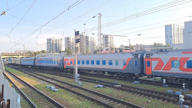 ЭП1М-664 с поездом №033С Владикавказ - Москва смотреть онлайн