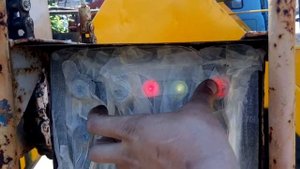 Аренда автовышки локтевой Каховка КТП АГП-22 04 автоэлектрик