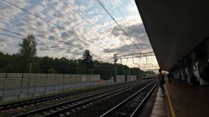 Медленные скоростные электропоезда у платформы Ольгино. 14-15.05.2024