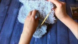 19. Готовый СНУД  спицами из буклированной пряжи Пехорка.