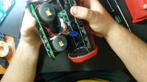 РЕМОНТ КОЛОНКИ JBL Charge 3+  НЕ ЗАРЯЖАЕТСЯ!!!