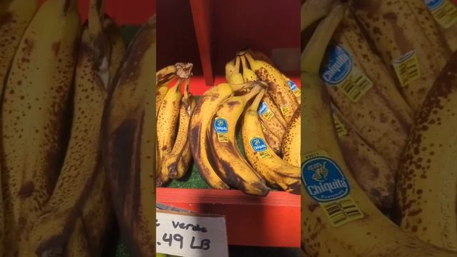 Почему нельзя есть бананы с темными пятнами?