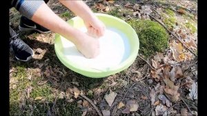 Как сделать НЕНЬЮТОНОВСКУЮ ЖИДКОСТЬ в ДОМАшних условиях!