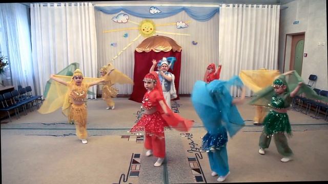 Восточный танец с Султаном / Танцуют дети смотреть онлайн