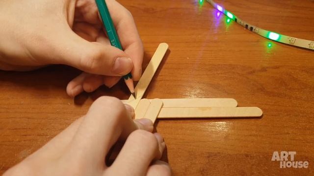 КАК СДЕЛАТЬ ПИСТОЛЕТ ИЗ ПАЛОЧЕК #самоделки #своимируками #изпалочекотмороженого смотреть онлайн